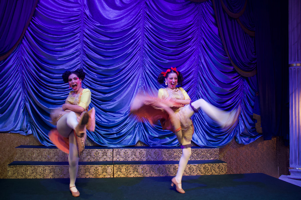 Marianna Barbosa - Atriz brasileira de teatro, TV e cinema