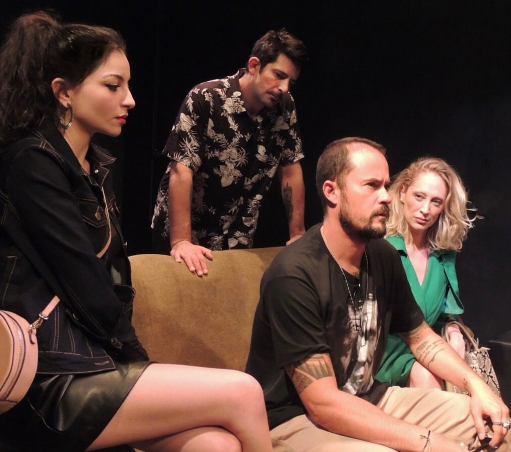 Marianna Barbosa - Atriz brasileira de teatro, TV e cinema