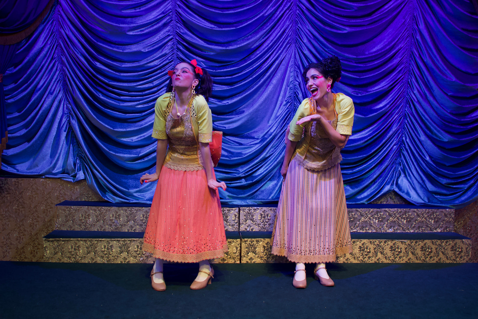 Marianna Barbosa - Atriz brasileira de teatro, TV e cinema