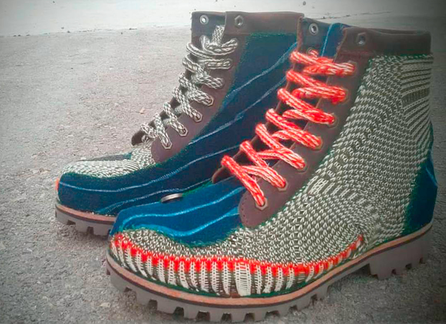 The Lumberjack - Textilemann Upgraded Caterpillar Boots