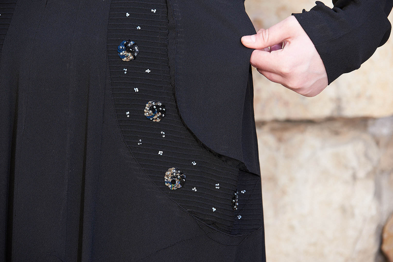 Authentic Black Chanel Dress 1950s Label - Image 4