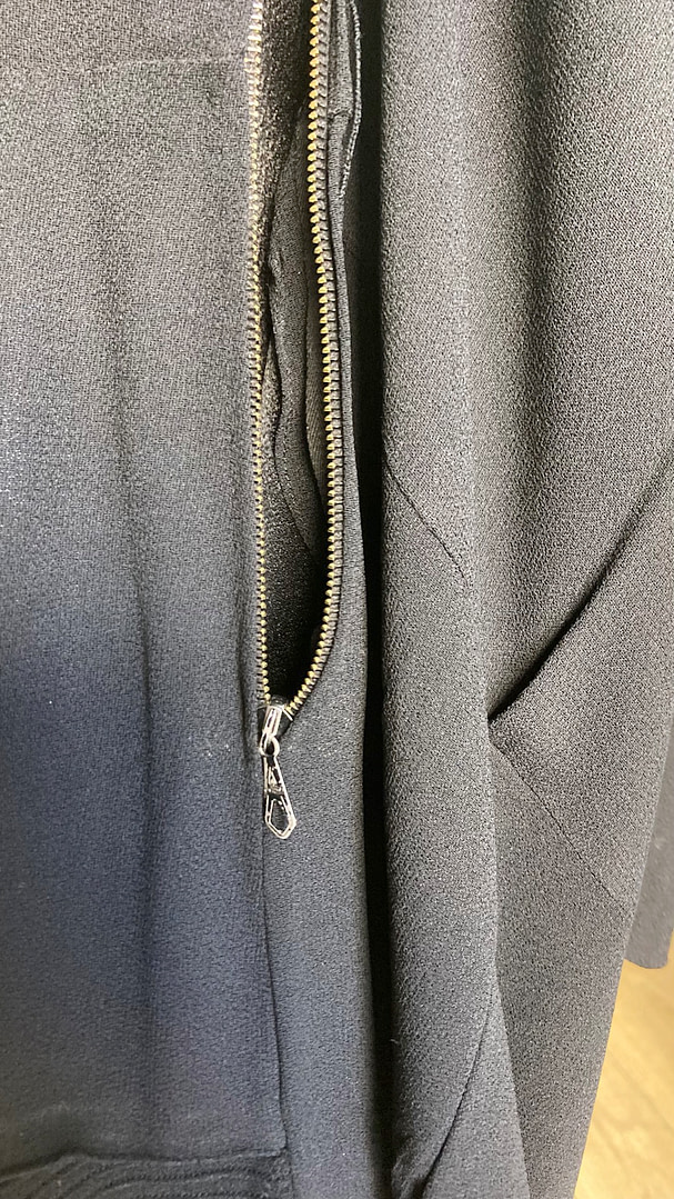 Authentic Black Chanel Dress 1950s Label - Image 2