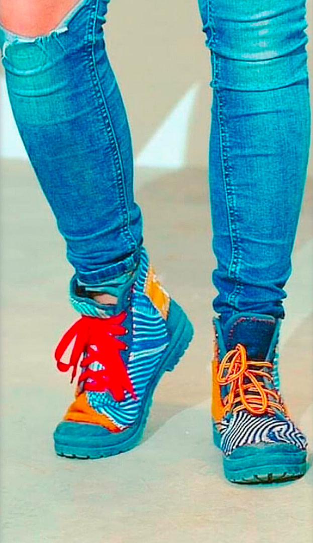 Jeans Deploy - Textilemann Upcycled Palladium Boots - Image 4