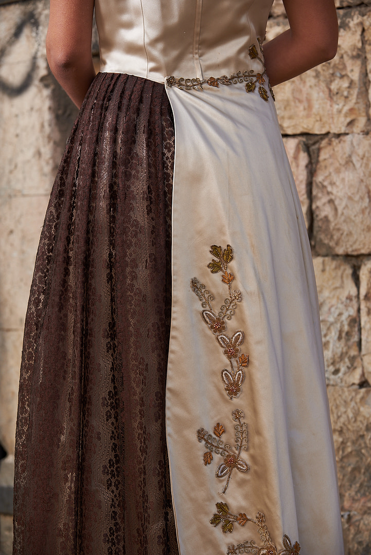 Princess Diana’s Gala Gown - Image 2
