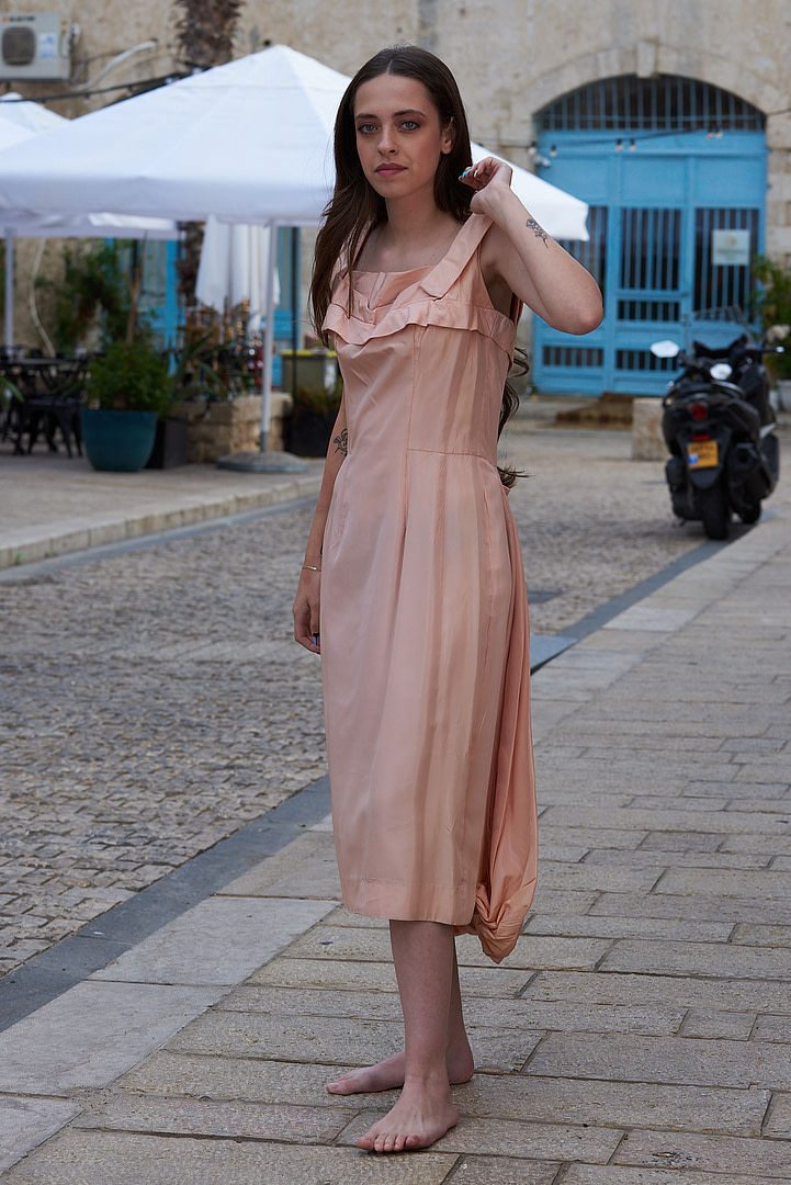 Peach Balloon Hem Dress (1890s) - Image 9