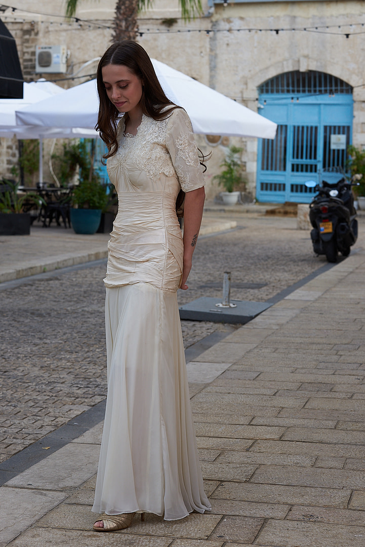 Ivory White Voile Wedding Dress
